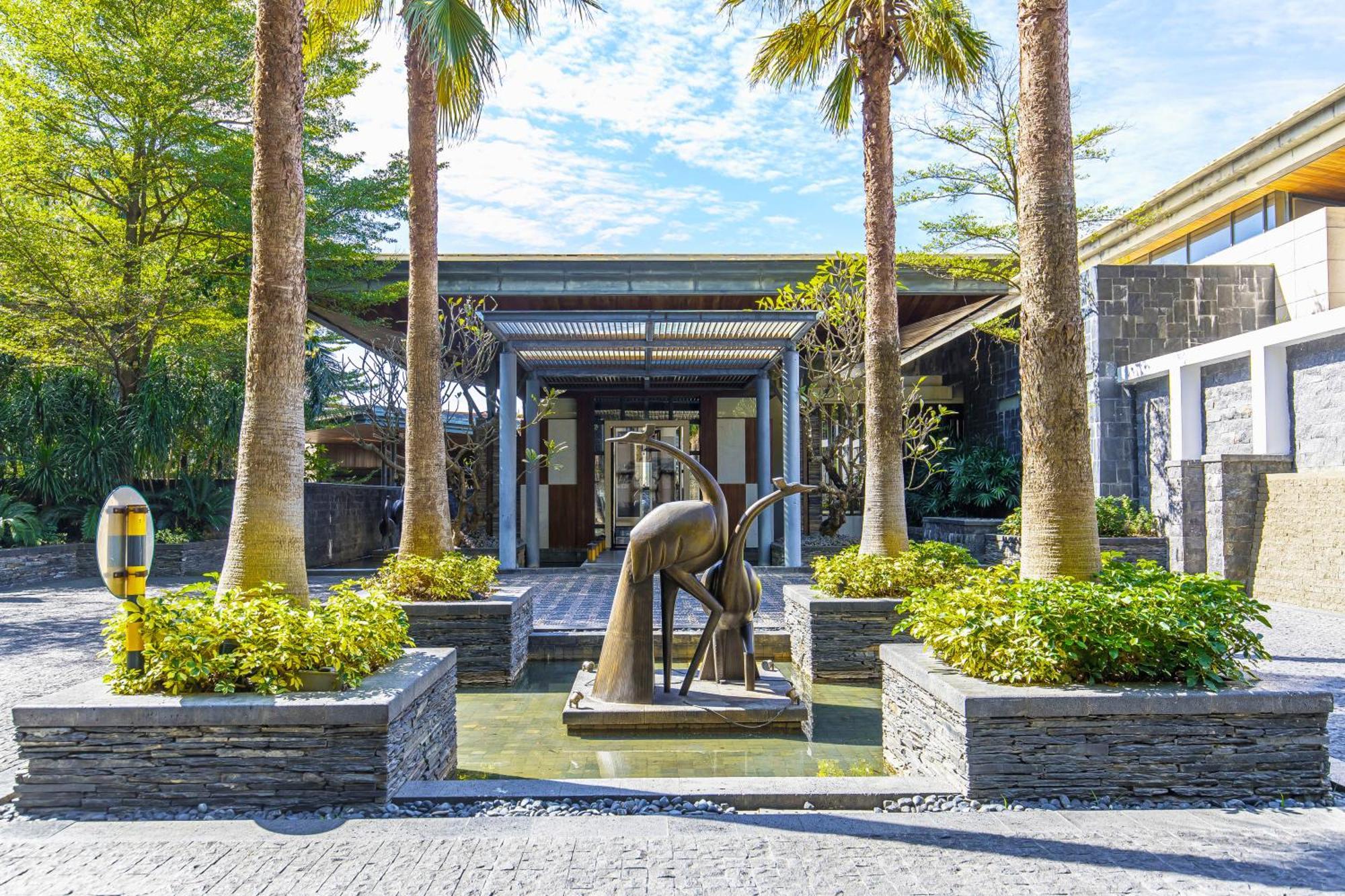 The Mulian Urban Resort Hotels Huadu Canton Esterno foto